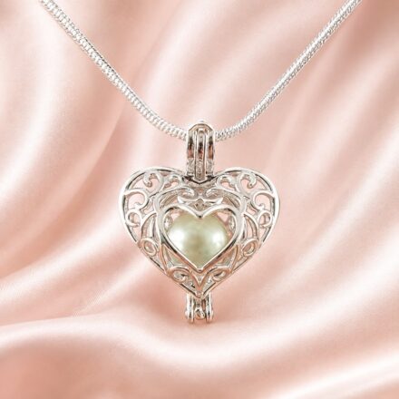 Laced Heart S/Silver Cage Pendant + 1 Oyster Reveal