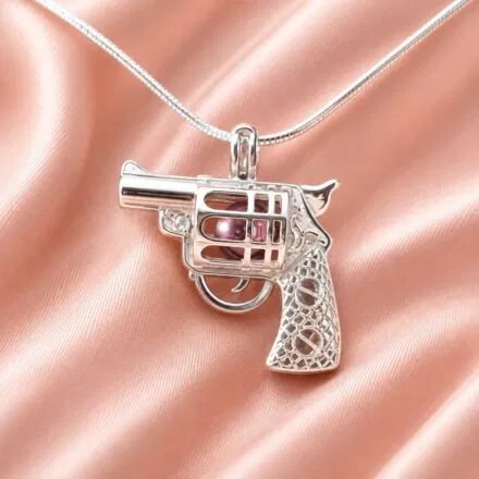 Gun S/Silver Cage Pendant + 1 Oyster Reveal