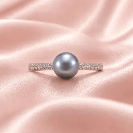 Montana (Size 7) Ring (S/Silver) + 1 Oyster Reveal