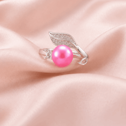 Kylie Ring Size 7 (S/Silver) With 1 Oyster reveal