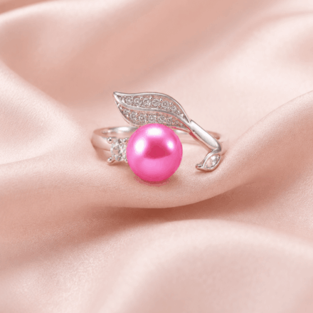Kylie Ring Size 8 (S/Silver) With 1 Oyster reveal