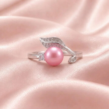 Kylie Ring Size 9 (S/Silver) + 1 Oyster reveal