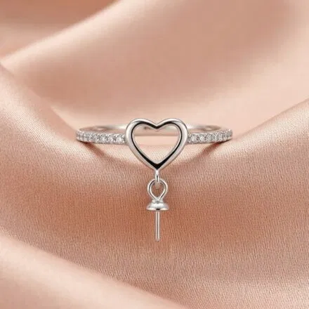 Jenny Ring (S/Silver) (Size 8)+ 1 Oyster Reveal