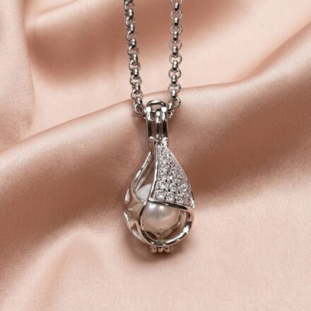 Chic Drop Cage Pendant (S/Silver) + 1 Oyster