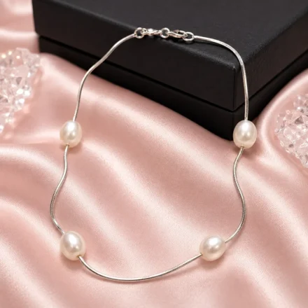 White Freshwater Pearl Bracelet