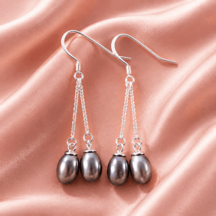 Black Fresh Water Dangle Pearl earrings
