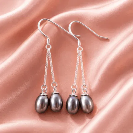 Black Fresh Water Dangle Pearl earrings